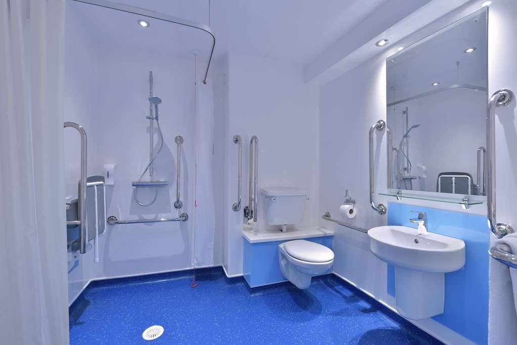 Travelodge Frimley Cameră foto